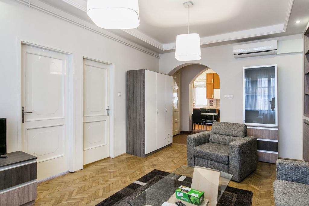 Apartment At Nagymezo Budapest Exterior foto